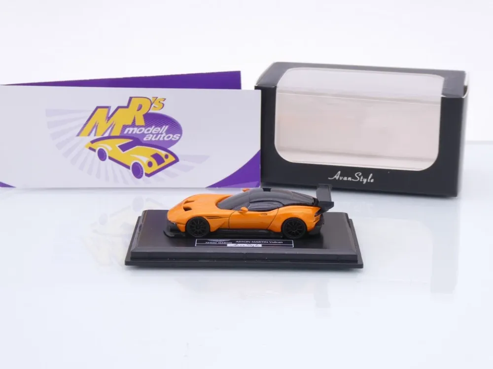 FrontiArt Avan Style HO-22 # Aston Martin Vulcan Baujahr 2016 " orange " 1:87