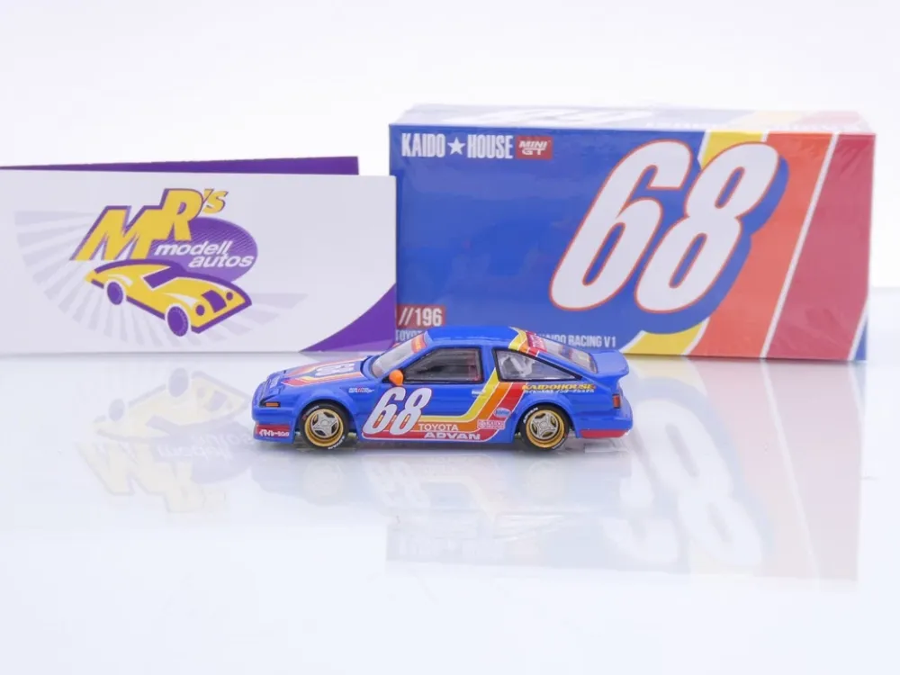 TSM MINI GT KHM196 # Toyota AE86 Sprinter Trueno " Kaido House - Retro V1 " 1:64