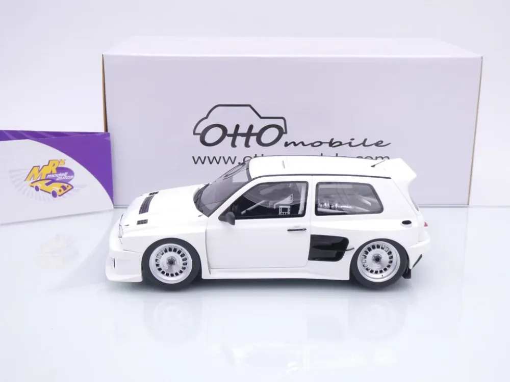 Ottomobile OT1110 # Volkswagen VW Golf III GTI Baujahr 2024 " Khyzyl Saleem " 1:18