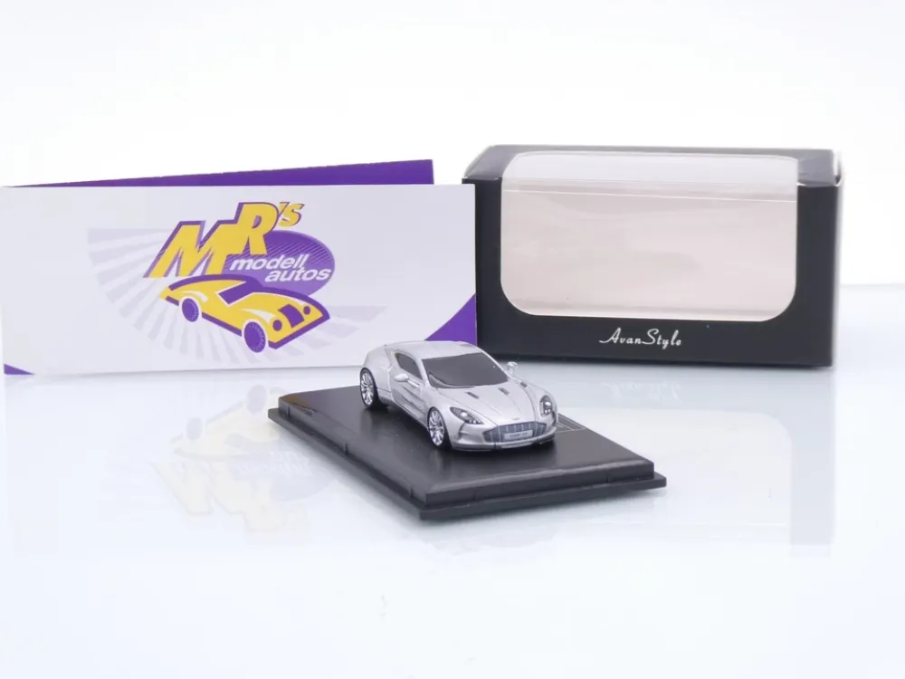 FrontiArt Avan Style HO-10 # Aston Martin One-77 Coupe Baujahr 2012 " silbermetallic " 1:87