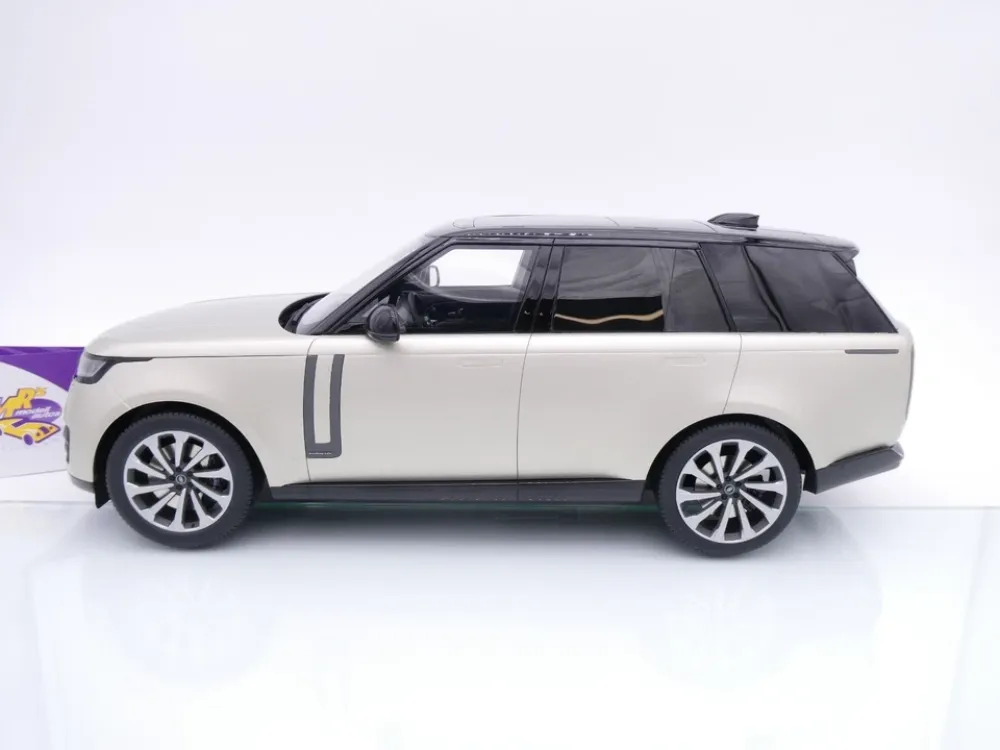GT Spirit GT553 # Land Range Rover Sport P510E Baujahr 2023 " Fujiweiß - schwarz" 1:12