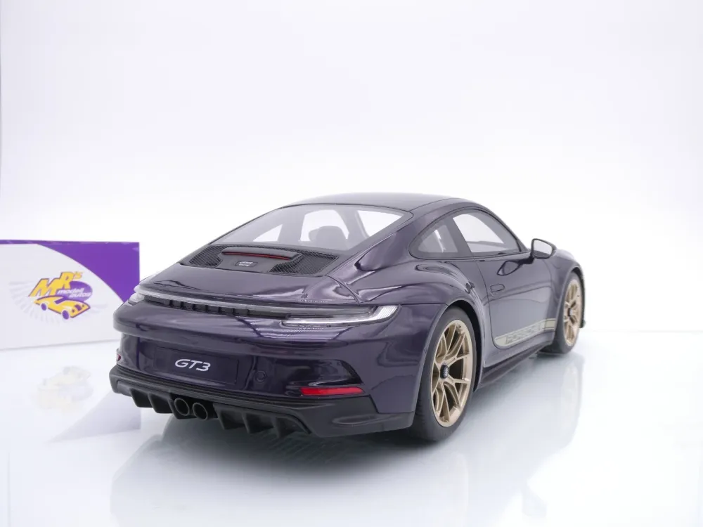 GT Spirit GT937 # Porsche 911 (992) GT3 Touring Baujahr 2021 " Violametallic " 1:12