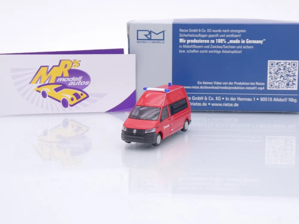 Rietze 53965 # Volkswagen VW T6.1 HD Bus " Feuerwehr Greifswald Gefahrgut " 1:87