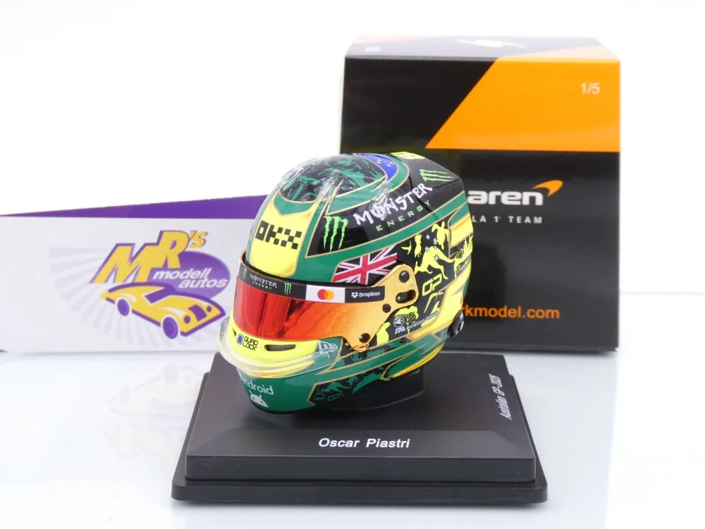 Spark 5HF207 # Helm Formel 1 McLaren " Oscar Piastri - Australien GP 2025 " 1:5