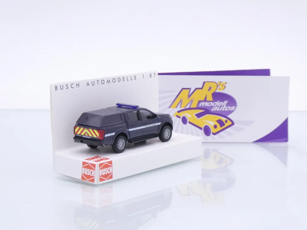 Busch 53736 # Nissan Navara Pickup Einsatzwagen " Gendarmerie Frankreich " 1:87