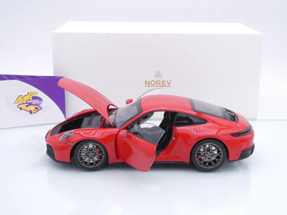 Norev 187171 # Porsche 911 (992) Carrera 4 GTS Baujahr 2024 " Guardsrot " 1:18