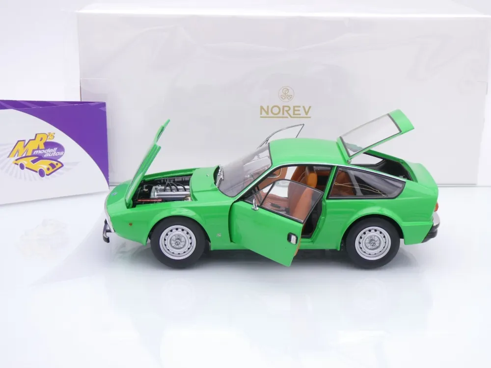 Norev 187832 # Alfa Romeo Junior Zagato Baujahr 1969 " grün " 1:18