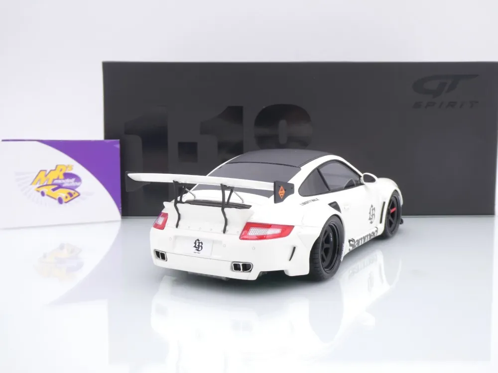 GT Spirit GT958 # Porsche 911 997 Turbo LB-Works Baujahr 2024 weiß " Liberty Walk " 1:18