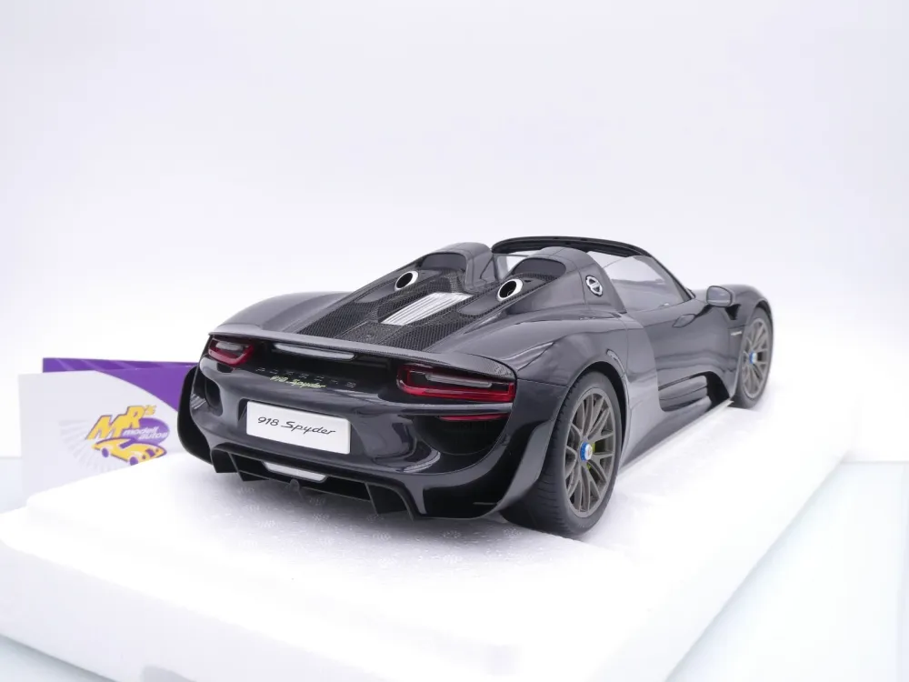 AUTOart 12121 # Porsche 918 Spyder Weissach Package Baujahr 2013 " schwarz " 1:12