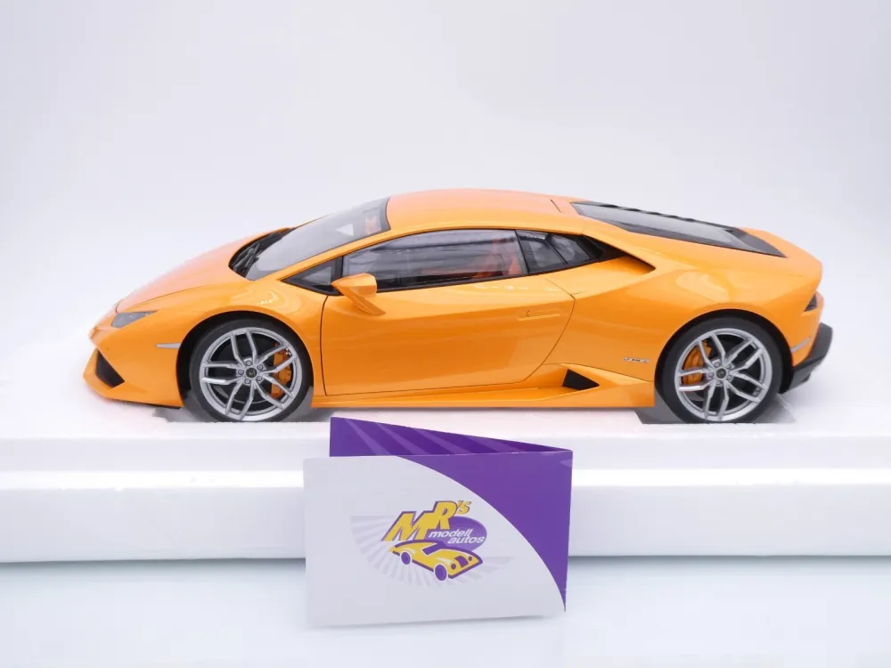 AUTOart 12098 # Lamborghini Huracan LP610-4 Baujahr 2014 " Arancio Borelais " 1:12