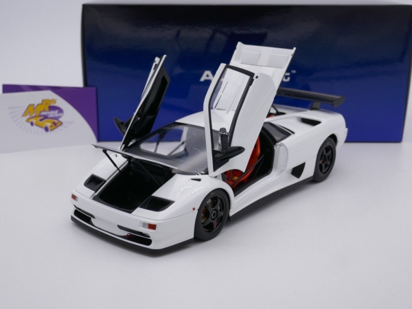 AUTOart 79149 # Lamborghini Diablo SV R Baujahr 1996 " impactweiß " 1:18