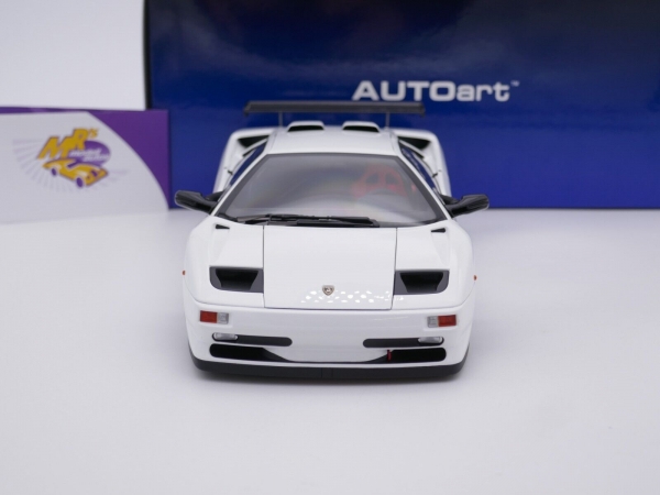 AUTOart 79149 # Lamborghini Diablo SV R Baujahr 1996 " impactweiß " 1:18