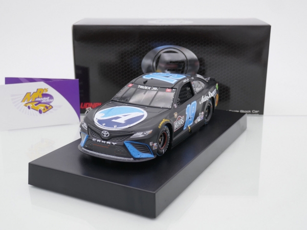 Lionel Racing W192122AODMTL # Toyota NASCAR 2021 " Martin Truex Jr - Auto Owner " Elite-Edition 1:24