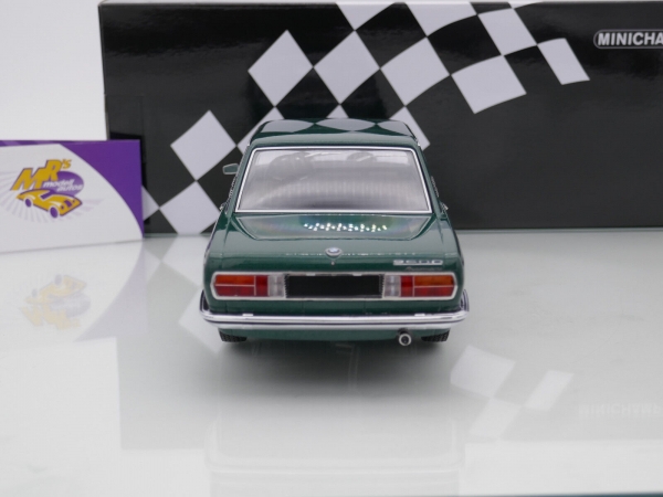 Minichamps 155029201 # BMW 2500 Limousine Baujahr 1968 " dunkelgrünmetallic " 1:18