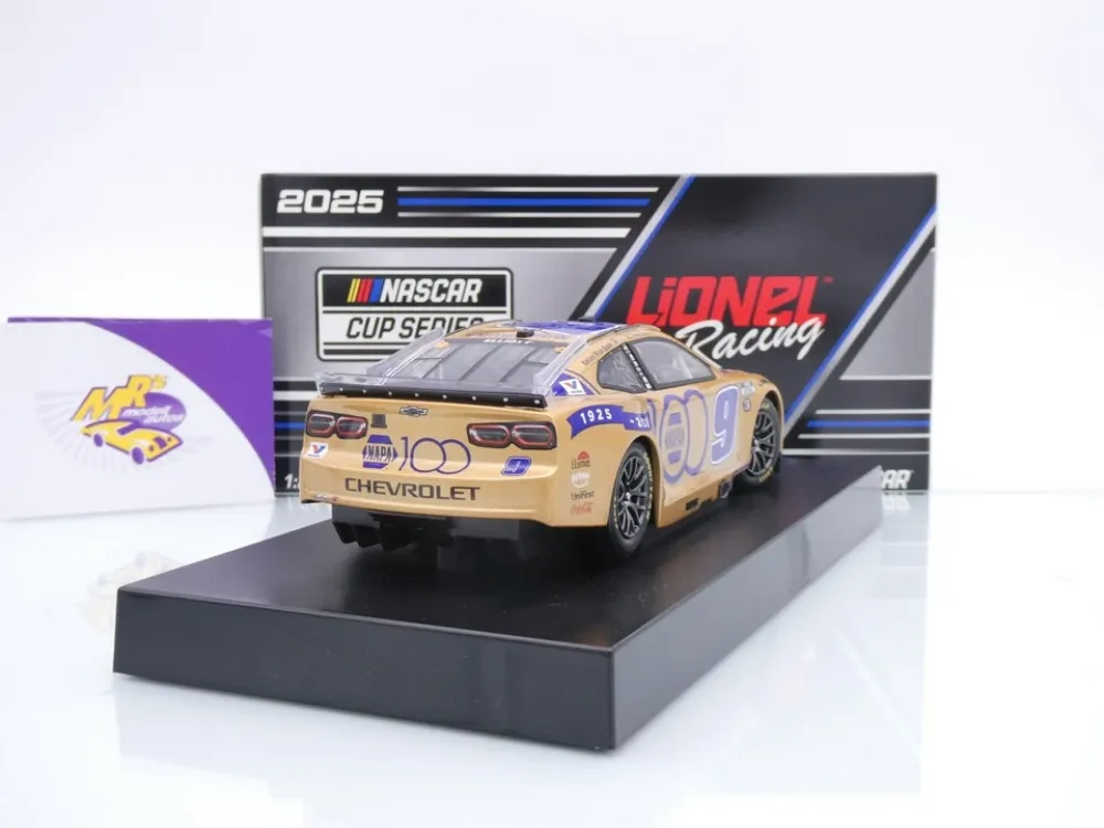 Lionel Racing CX92523NANCL # Chevrolet Camaro NASCAR 2025 " Chase Elliott - NAPA Gold " 1:24