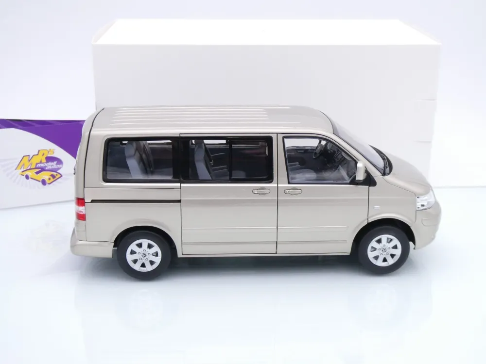 Norev 188602 # Volkswagen VW T5 Bus Multivan Baujahr 2003 " Wheatbeigemetallic " 1:18