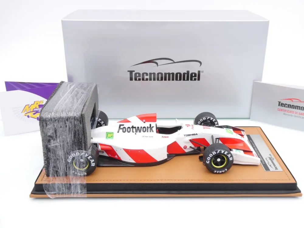 Tecnomodel TM18-375C # Footwork FA13 F1 #10 Belgien GP 1992 " Aguri Suzuki " 1:18