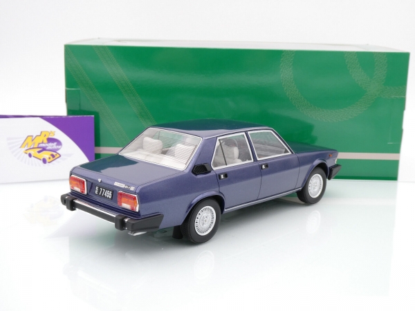 Cult CML239-3 # Alfa Romeo 6 2.5 Typ 119 Limousine Baujahr 1979-83 " dunkelblaumetallic " 1:18