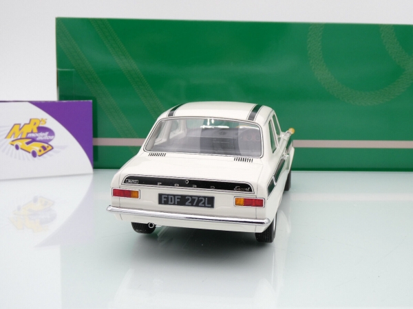 Cult CML063-4 # Ford Escort MKI Mexico Baujahr 1973 " weiß-schwarz " 1:18