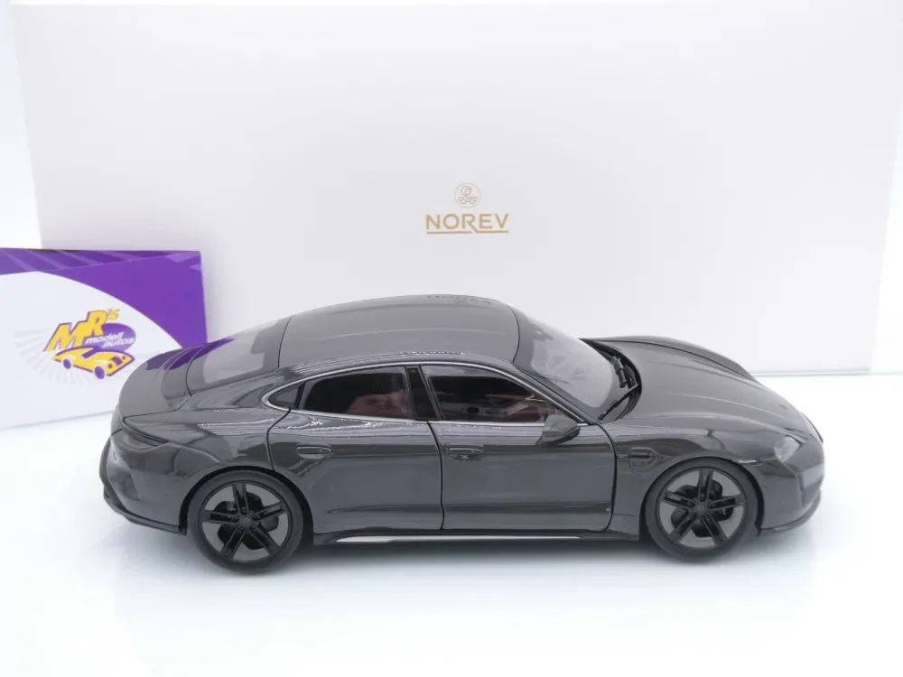 Norev 187654 # Porsche Taycan Turbo S Baujahr 2024 " Schiefergrau Neo " 1:18