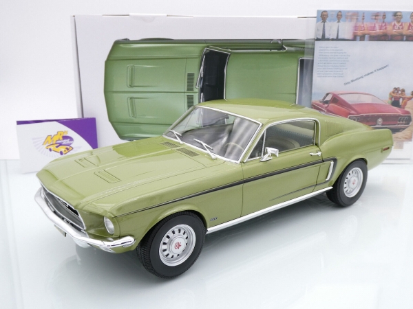Norev 122704 # Ford Mustang Fastback GT Baujahr 1968 " hellgrünmetallic " 1:12