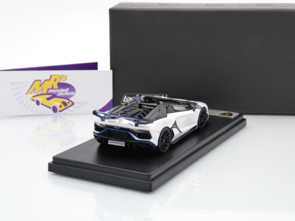 Look Smart LS501XA # Lamborghini Aventador SVJ Baujahr 2022 " Bianco Asopo " 1:43