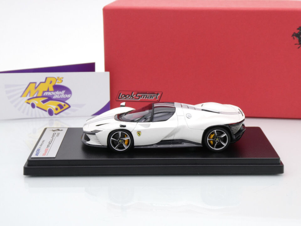 Look Smart LS535B # Ferrari Daytona SP3 Closed Baujahr 2023 " Pearl White " 1:43