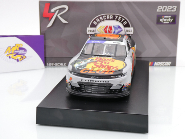 Lionel Racing NX82323BPSJP # Chevrolet Camaro NASCAR Xfinity 2023 " Josh Berry - Bass Pro Shops " 1:24