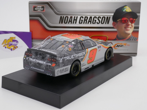 Lionel Racing NX92123BPSNG # Chevrolet NASCAR 2021 " Noah Gragson - Bass Pro Shops " 1:24