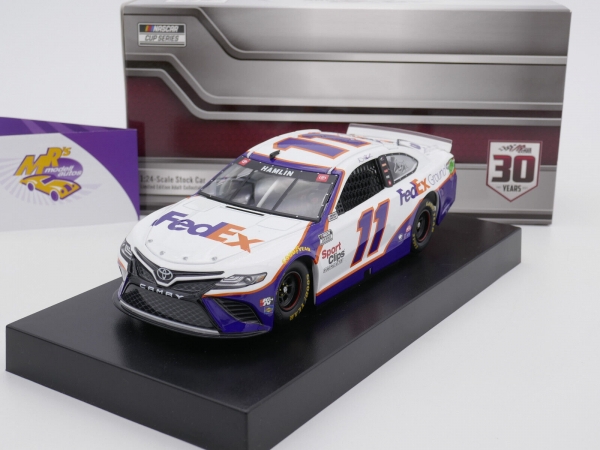 Lionel Racing C112123FEGDH # Toyota NASCAR 2021 " Denny Hamlin - FedEx Ground " 1:24