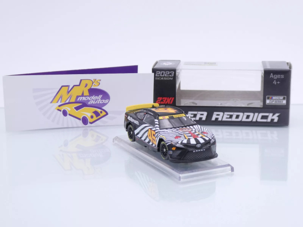 Lionel Racing C452365MCHTK # Toyota Camry NASCAR 2023 " Tyler Reddick - McDonald's Hamburglar " 1:64