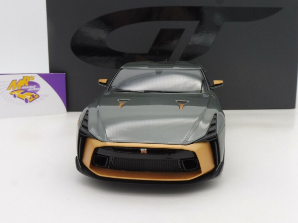 GT Spirit GT300 # Nissan GT-R 50 by Italodesign Baujahr 2018 " grau-bronze " 1:18