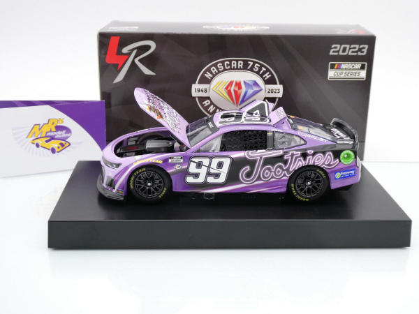 Lionel Racing C992323TOSDZ # Chevrolet Camaro ZL1 NASCAR 2023 " Daniel Suarez - Tootsies Orchid Lounge " Foil Number " " 1:24