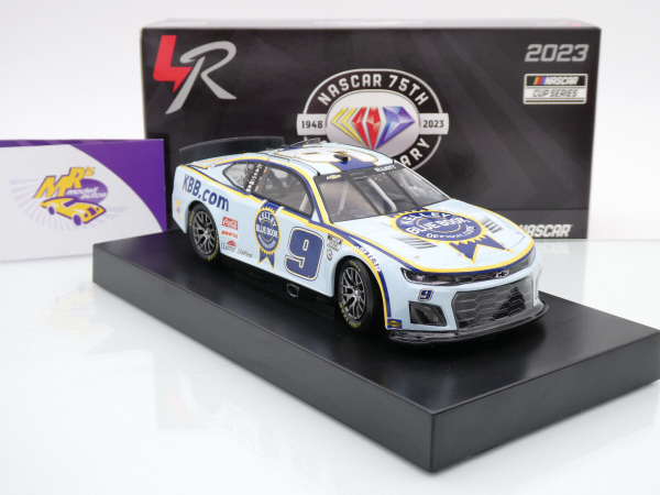 Lionel Racing CX92323KBBCL # Chevrolet Camaro ZL1 NASCAR 2023 " Chase Elliott - Kelley Blue Book " 1:24