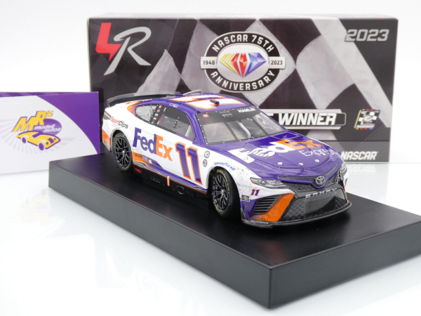 Lionel Racing W112323FEXDHW # Toyota Camry NASCAR 2023 " Denny Hamlin - FedEx Express Kansas Spring Race Winner " 1:24