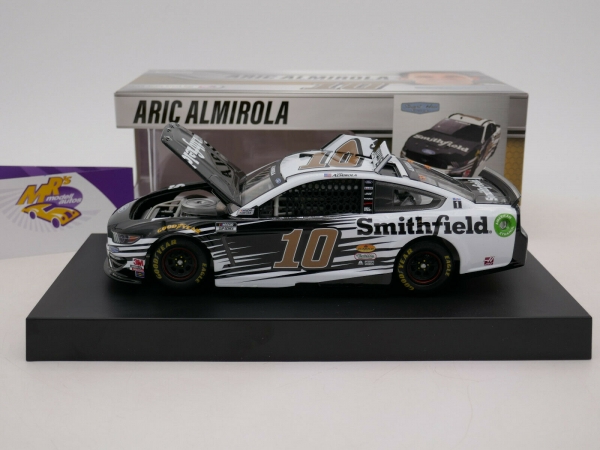 Lionel Racing C102123SMTAA # Ford NASCAR 2021 " Aric Almirola - Smithfield " 1:24