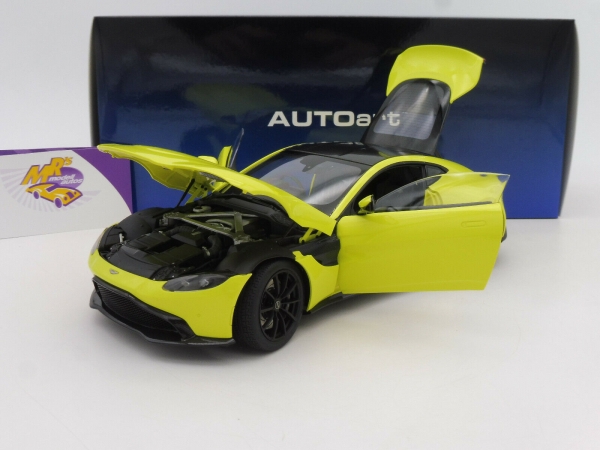 AUTOart 70279 # Aston Martin Vantage Coupe Baujahr 2019 " Lime Essence " 1:18