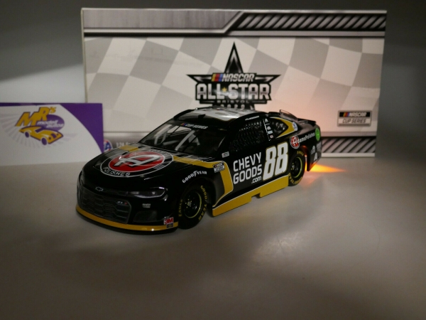 Lionel Racing C88202LCBALAS # Chevy NASCAR 2020 " Alex Bowman - Chevy Goods Light Up " 1:24