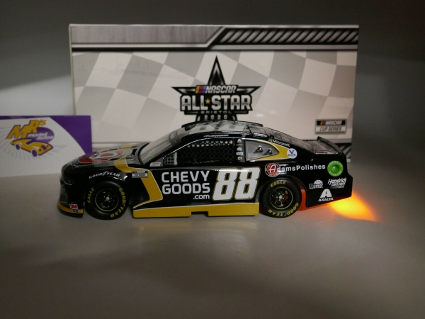 Lionel Racing C88202LCBALAS # Chevy NASCAR 2020 " Alex Bowman - Chevy Goods Light Up " 1:24
