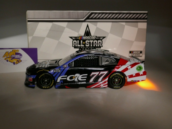 Lionel Racing C77202LEHJQAS # Chevy NASCAR 2020 " Justin Haley - FOE Light Up " 1:24
