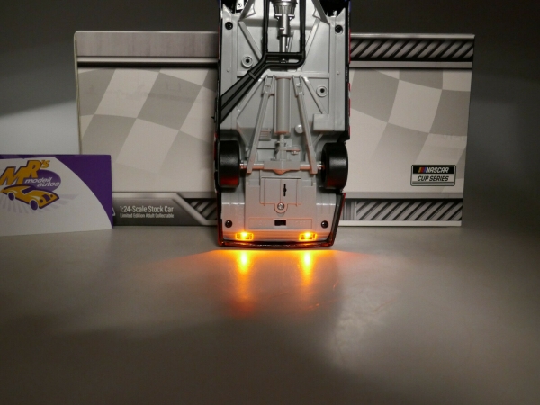 Lionel Racing C77202LEHJQAS # Chevy NASCAR 2020 " Justin Haley - FOE Light Up " 1:24