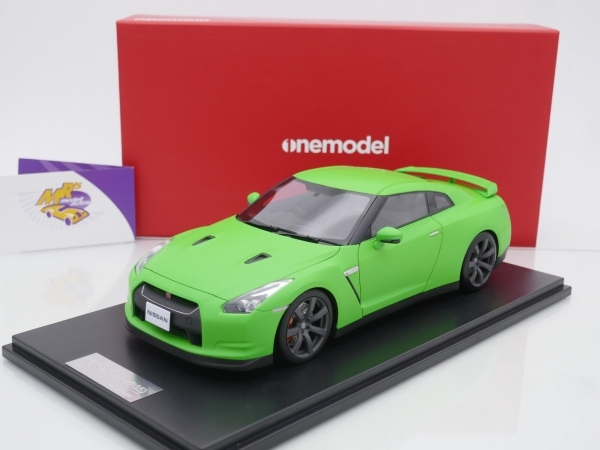 Onemodel 18 # Nissan GT-R R35 Baujahr 2008 " Mat Green " 1:18