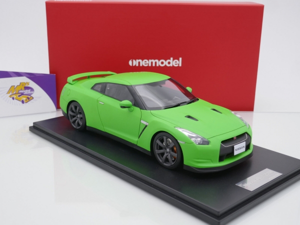 Onemodel 18 # Nissan GT-R R35 Baujahr 2008 " Mat Green " 1:18