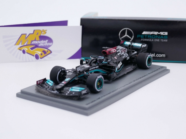 Spark S7660 # Mercedes-AMG F1 No.44 Winner Bahrain GP 2021 Lewis Hamilton 1:43