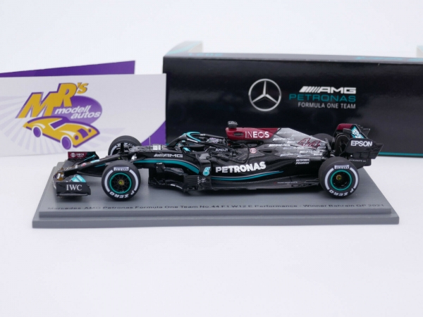 Spark S7660 # Mercedes-AMG F1 No.44 Winner Bahrain GP 2021 Lewis Hamilton 1:43