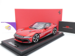 MR Collection FE043SE3 # Ferrari 12 Cilindri V12 Baujahr 2024 " Rosso Magma " 1:18
