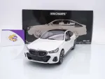 Minichamps 110023402 # BMW i5 G60 Limousine Baujahr 2023 " weißmetallic " 1:18