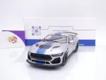 Solido S1813803 # Ford Shelby Mustang Super Snake Baujahr 2024 " silbergraumetallic-blau " 1:18